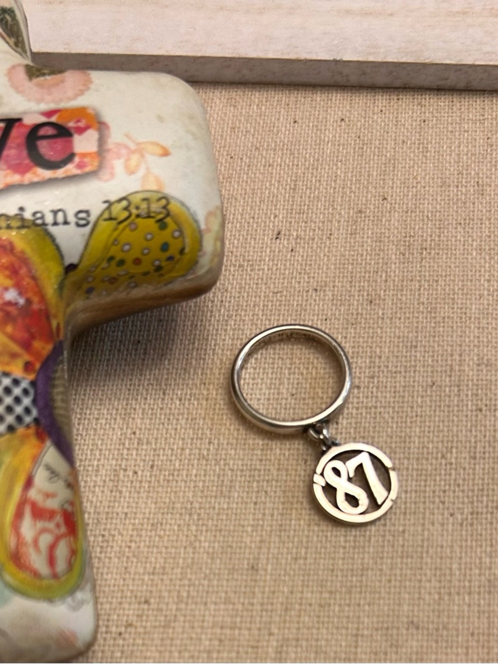 Retired James Avery dangle ring with charm 87